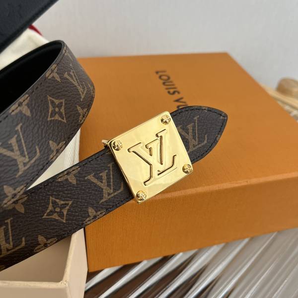 Louis Vuitton 30MM Belt LVB00296